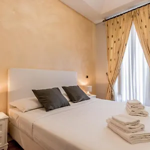 Apartamento - Pietra, Roma