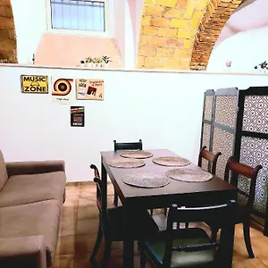 Apartment Trastevere In Music, Rom